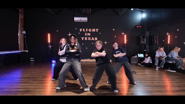 Младшая группа | Stray Kids – S-Class | Отчетный концерт школы k-pop танцев FLIGHT