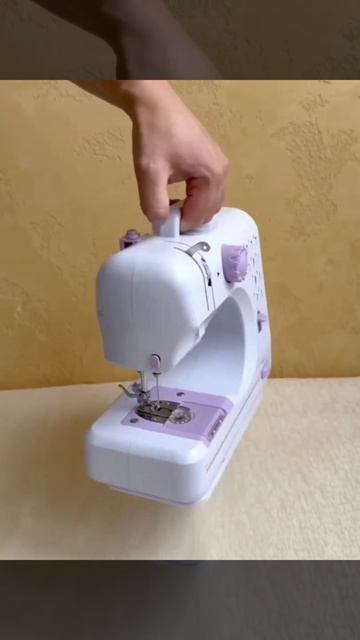 Распаковка чудо-швейной машинки