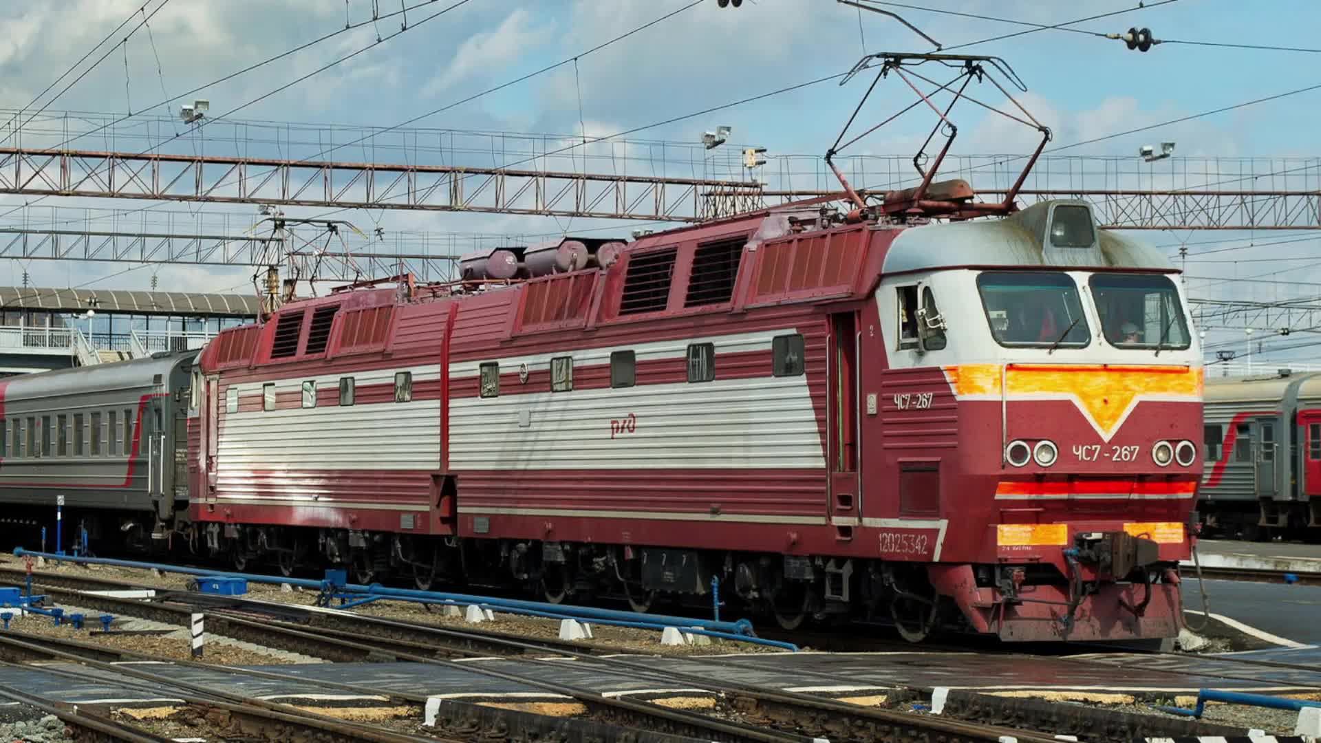 ZDSimulator / Фирменный поезд 741В «Иван Паристый Москва Киевская — Брянск / ЧС7-267 / с Очаково