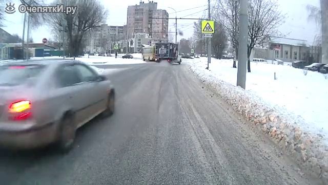 Повезло пацану-пешеходу#сезонконтентаRUTUBE