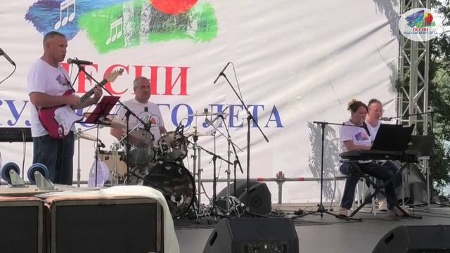 ГЛЯДЯТ НА НАС ФРОНТОВИКИ. Исполняет автор Ольга Солодовникова и Группа 22