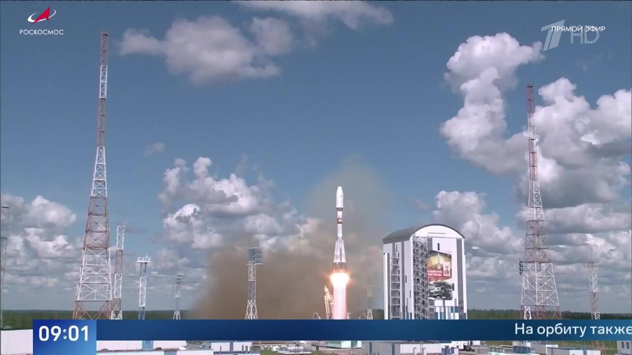 Ракета-носитель "Союз-2.1б" успешно стартовала с Восточного: видео