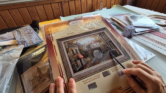 ЗАПАСЫ и коллекция, которую надо вышить
