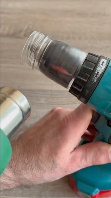 Береги патрон на дрели