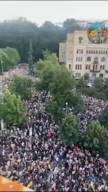 Майдан в Киеве с каждым днём набирает обороты