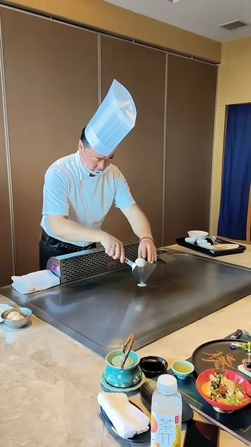 elTdvV7YZ90 - Teppanyaki on street food,restaurant,BBQ,Pub street#Short#Shorts