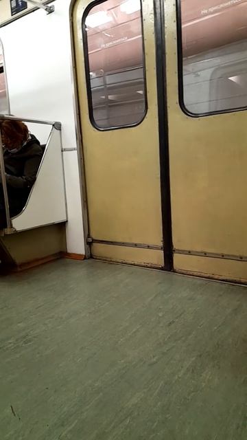 1000047150.mp4Московское метро.25.07.2025г.