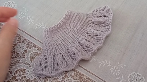 Оформляем край юбки ажурными рюшами