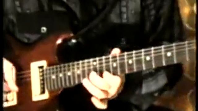 "Деревянные ботинки"  Репетиция в 90-е ( В поисках Ля Минора)