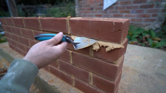 ШОК! Как я НАУЧИЛСЯ класть кирпичи за 10 минут и стал богаче на 5000$