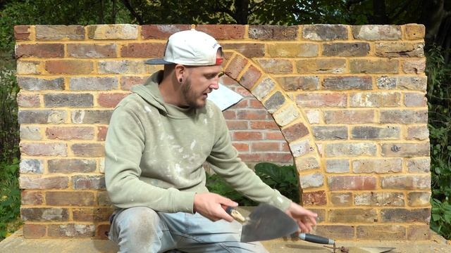 Секретный инструмент каменщика, о котором никто не говорит — почему 90% работы зависит от одной желе
