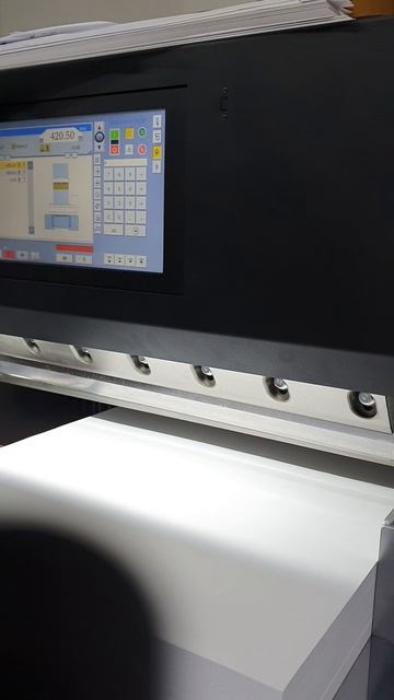 бумагорезательная машина hpm 92 2024г