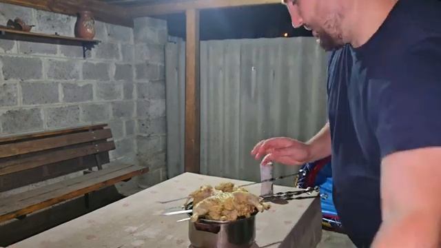 Андрей Новиков. Мясо на костре, и другие приключения Новиковых