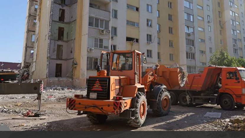 Специалисты разобрали более 60% завалов после взрыва газа в жилом доме в Саратове