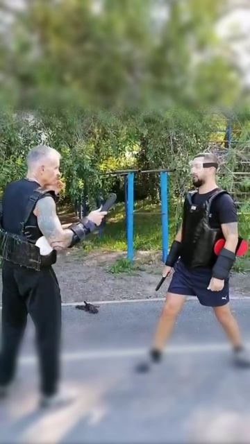 Контратака в корпус.