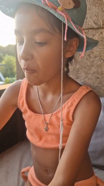 Кислый челлендж а тебе слабо ?.