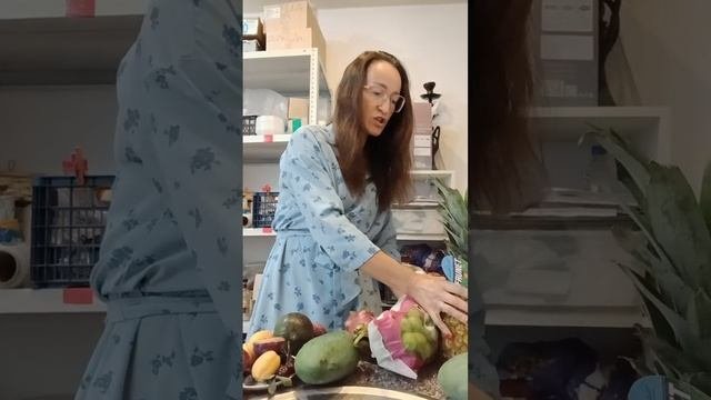 Снимаем ПРОБЫ со свежего привоза ЭКЗОТИКИ🥭🥑 и ЯГОД🍒🍇