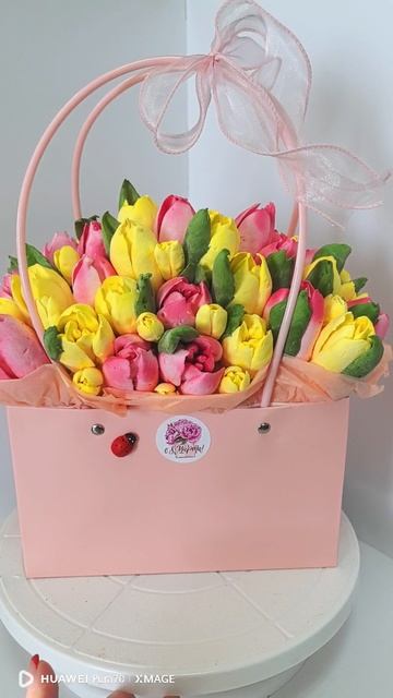 сумочка с зефирными тюльпанами.mp4