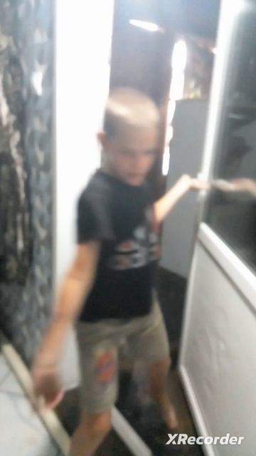 сериал Семейка 1 серия (ПРИСУТСТВУЮТ МАТЫ ПРИНОСИМ СВОИ ИЗВИНЕНИЕ) 12+