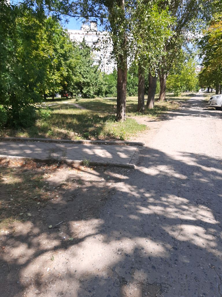 Донецк ,Днр,Ровд,когда он болел я рядом была,а меня он всегда кидает