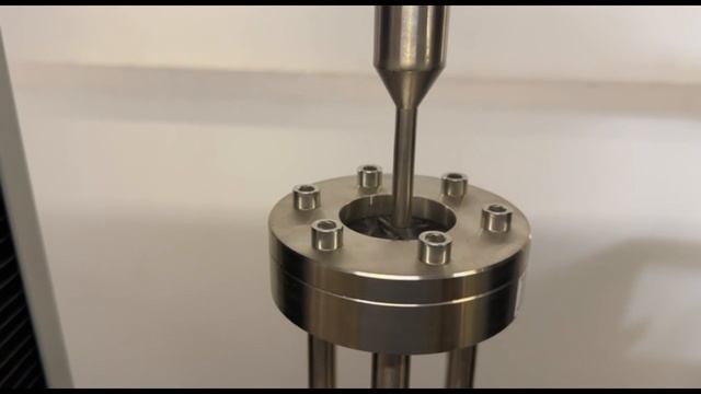 Приспособление для измерения прочности на прокол геомембран ГОСТ Р 56586-2015