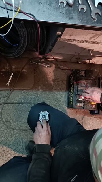 Пробуем прошить пульт ДУ Monster 4WD к обычному блоку управления Electric Winch #LebedkaService