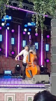 Максимов/Сокулер project
Фрагмент нашего выступления в центре Москвы. Московские Сезоны.
@sokuler