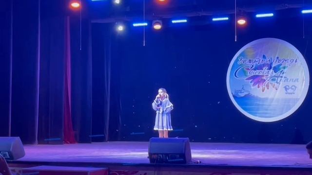 Анна Коновалова. Белые панамки.mp4