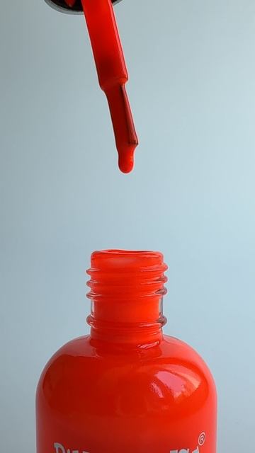 Лак для ногтей Неон 03