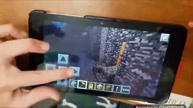 я в деревне жителей в майнкрафт