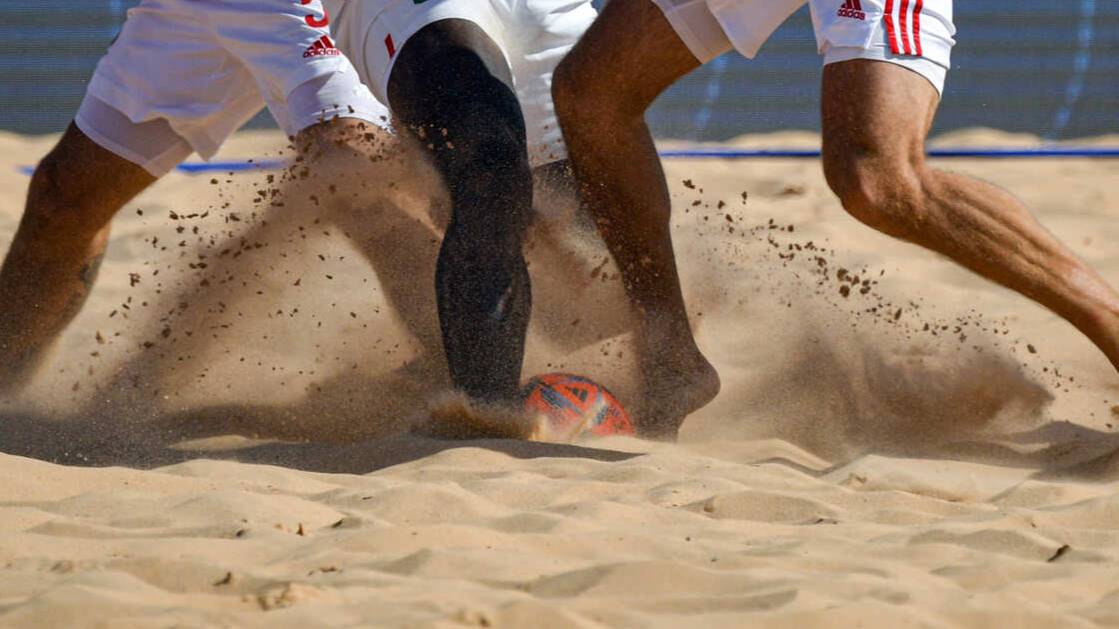 Международный кубок по пляжному футболу стартовал в Москве