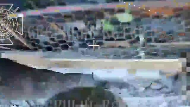 Удары оптоволоконными FPV-дронами и УАСами по позиции САУ Всу в ходе КББ в районе н.п. Барановка 💥