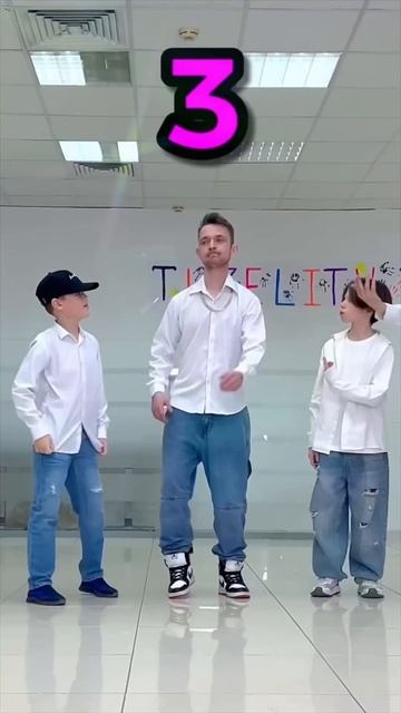 Шаффл Баттл ⭐️ WHO WIN ?  NEON MODE TUZELITY DANCE