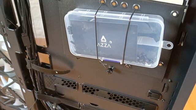 Корпус AZZA Cove CSAZ 570 Стильный и функциональный