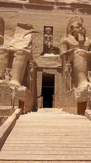 Круизы компании Celestyal Cruises.