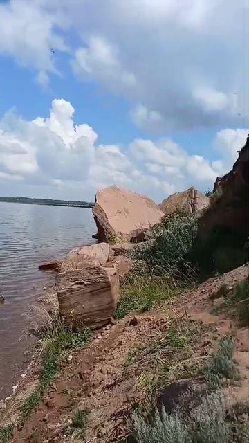 VID-20250801-WA0052.mp4