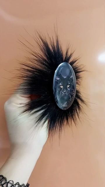 Брошь на заказ с вашим питомцем