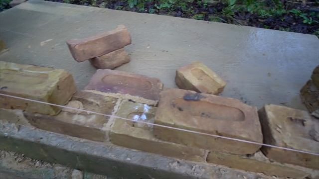 Как я построил садовую стену из кирпичей-бананов и влюбился в хаос