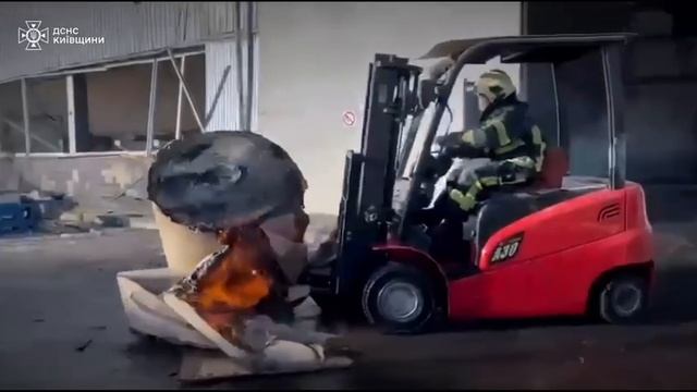 Бандеровцы трое суток тушили пожар!