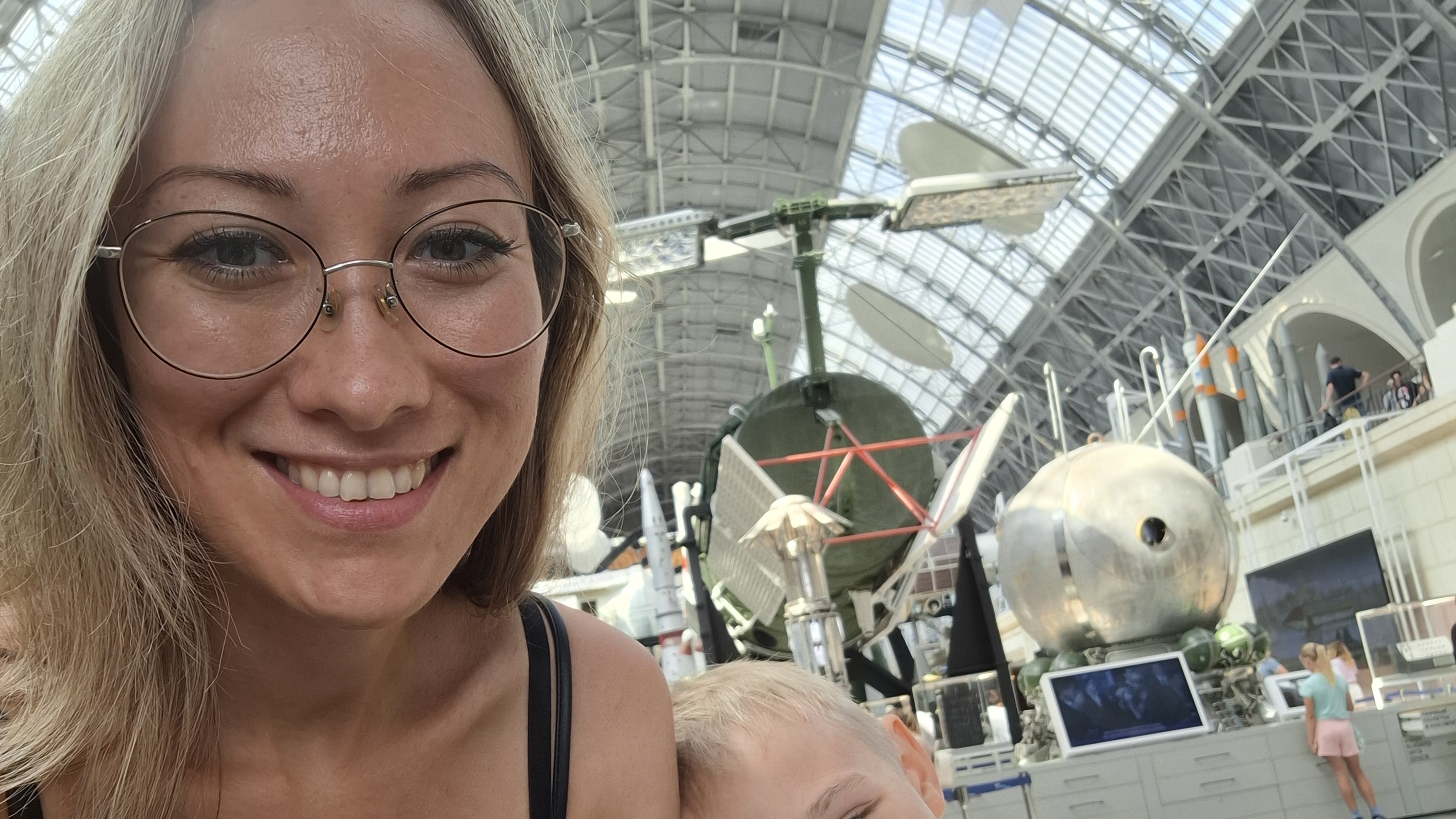 Павильон "Космос" на ВДНХ г.Москва