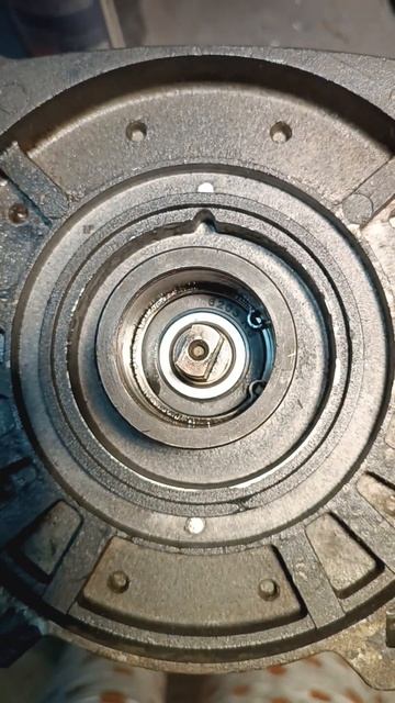 Слабое место лебёдок ElectricWinch и no-name — тормоз с муфтой. Объясняем, в чём дело