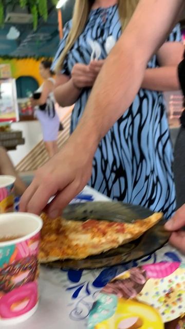 День рождения 🥳 у моей подруги 🥳