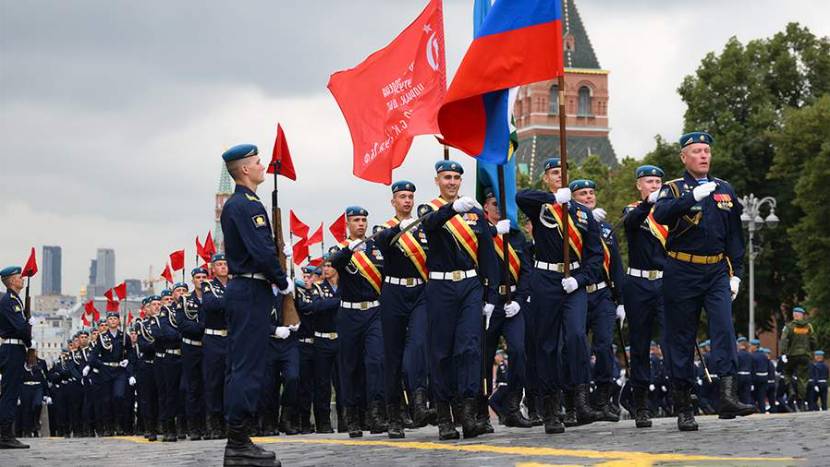 Путин отметил бесстрашие и силу духа бойцов ВДВ