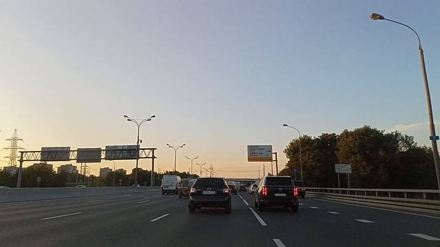 ПРОБКА ИЗ 1999 ГОДА: Включил "Руки Вверх" и ностальгировал