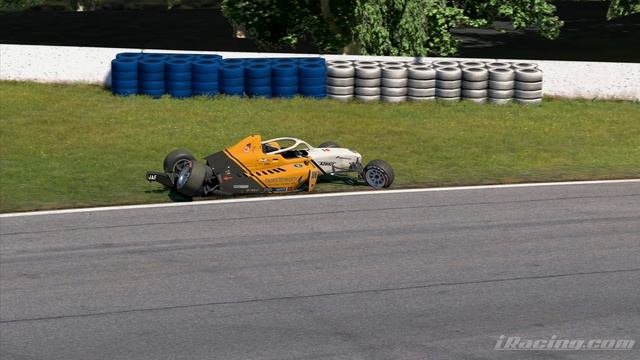 RoadAtlanta Crash