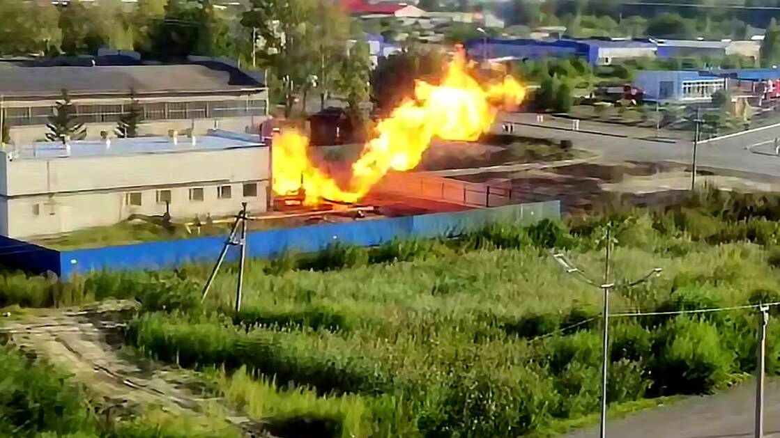235 человек эвакуировали из-за пожара на газовой подстанции в Кургане