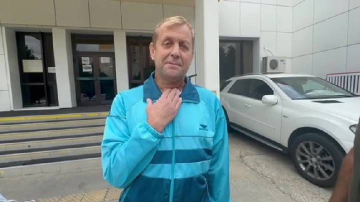 Пострадавшему от нападения льва владельцу "Тайгана" нужно новое обследование