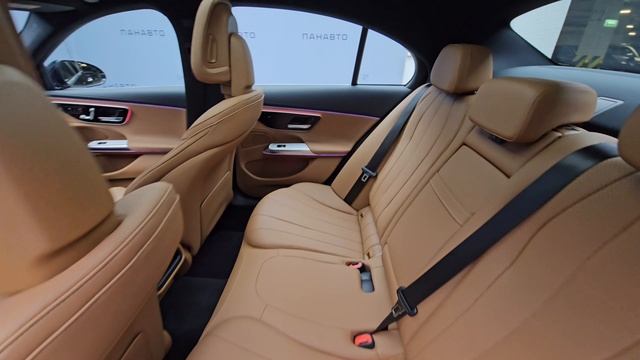 Mercedes-Benz E 220 d 4MATIC