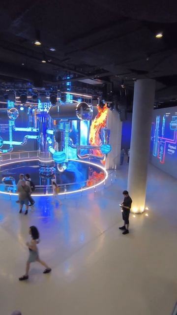 🎮 В этом видео вы сможете посмотреть, как я посетил фестиваль игровой индустрии «Реактор» в музее «А