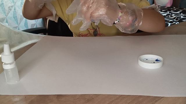 Жвачка для рук, слайм своими руками синего цвета. Опыт 1